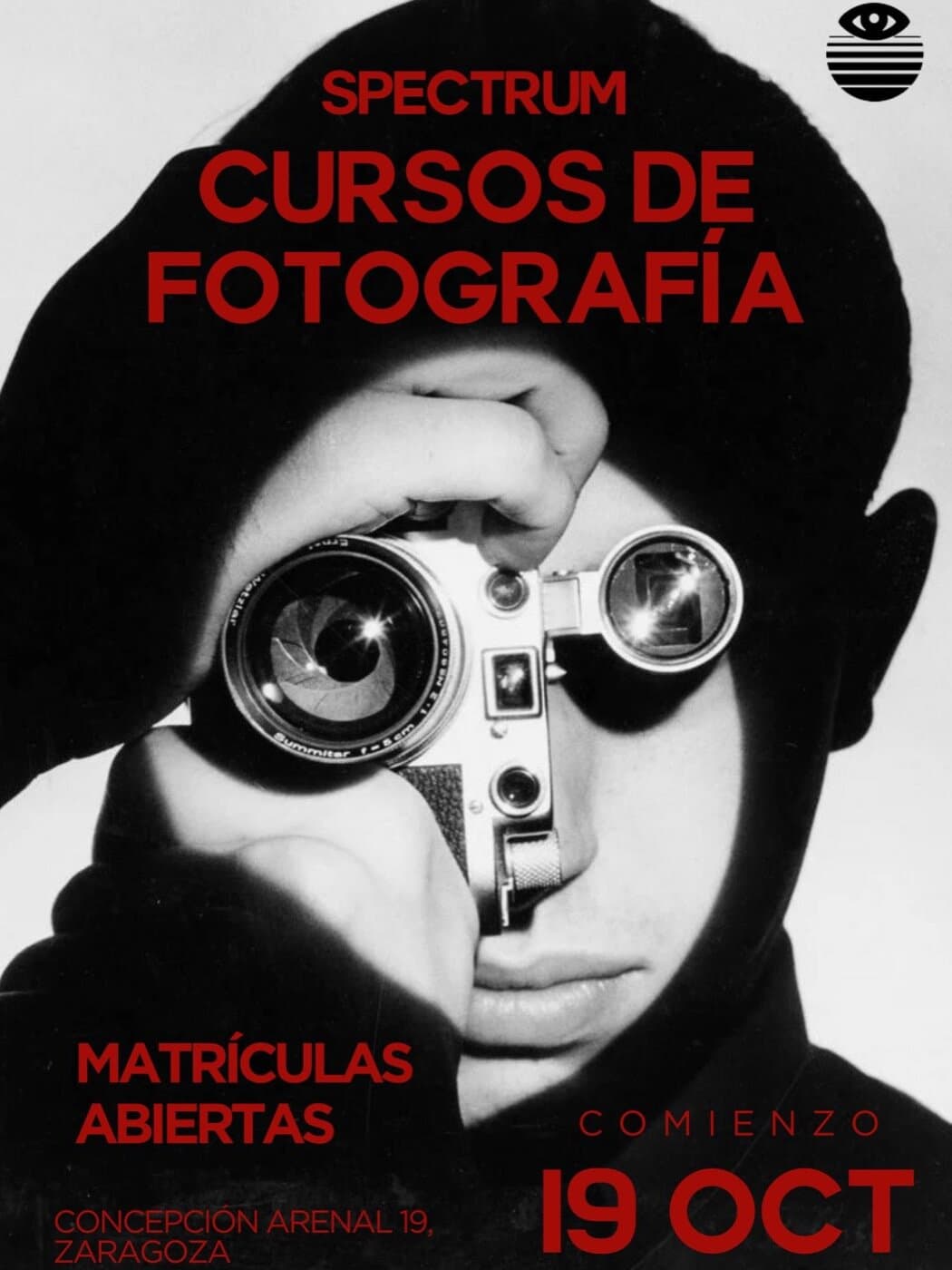 Cartel de Cursos de fotografía 2026-27 en la Escuela Spectrum