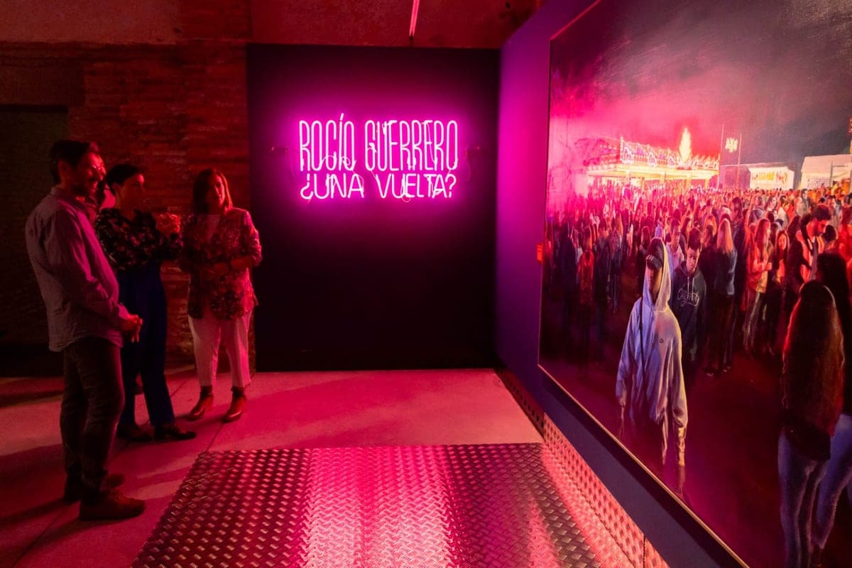 Cartel de Visita guiada a la exposición ¿Una vuelta?