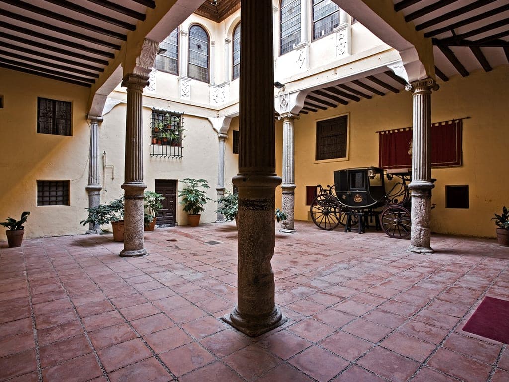 Cartel de Visita guiada al Palacio de la Real Maestranza