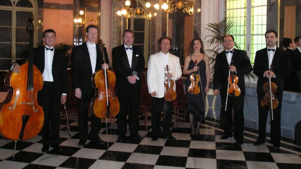 Cartel de Camerata Virtuosi: Las ocho estaciones, de Vivaldi a Piazzolla