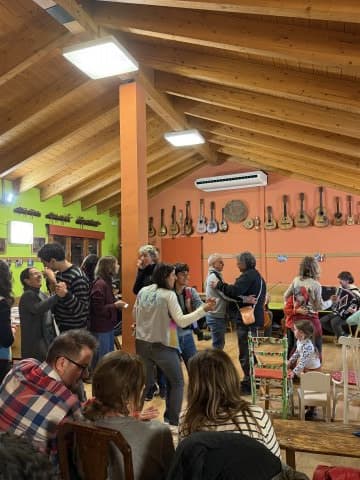 Cartel de «Fiesta de memoria y recuerdo»: Teatro de Medianoche y Entreveradas