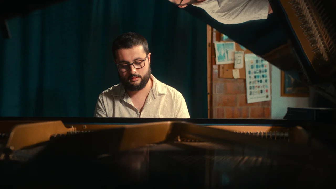 Cartel de Daniel Ferruz: «Variaciones a lo inesperado», piano solo