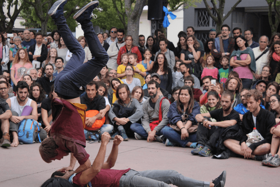 Cartel de Historias en Danza. Cia. Moveo